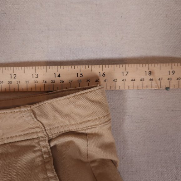 LL Bean Lakewashed Khaki Chino Casual Pants Favorite Fit Womens 10 Reg FLAW - Picture 4 of 15